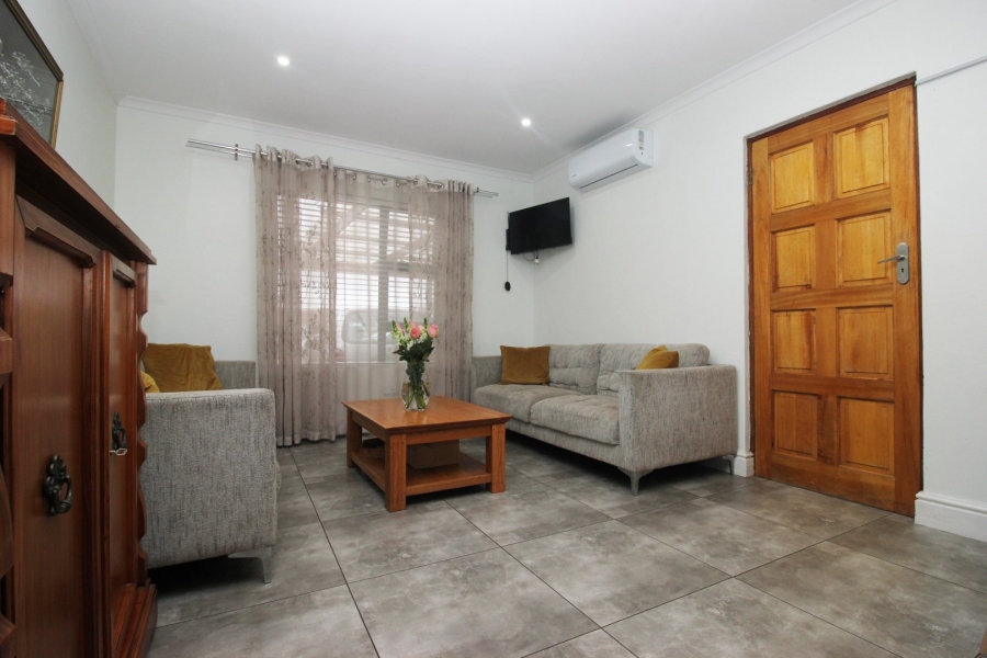  Bedroom Property for Sale in Philippi Western Cape